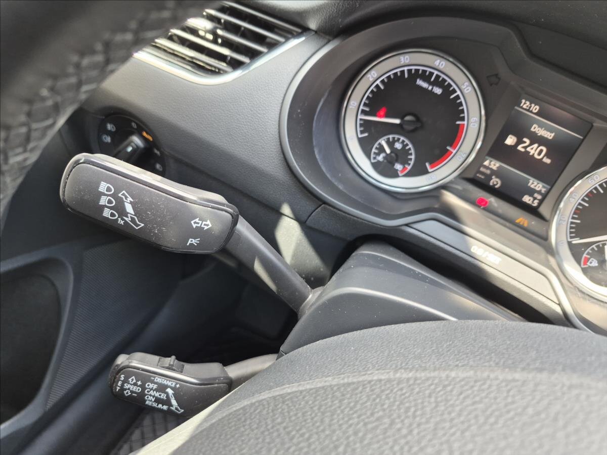 Škoda Octavia Kombi 1,5 l 110 kw