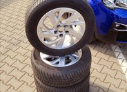 Peugeot 3008 SUV / Terénní 1,5 l 96 kw