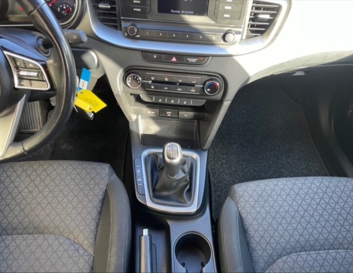 KIA Ceed 10