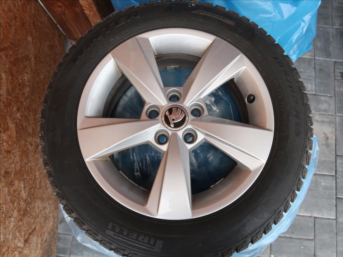 Škoda Rapid Sedan 1,2 l 77 kw