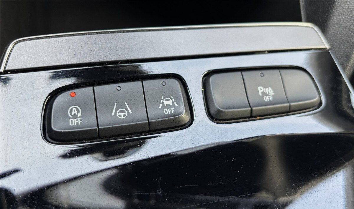 Opel Mokka SUV / Terénní 1,2 l 96 kw