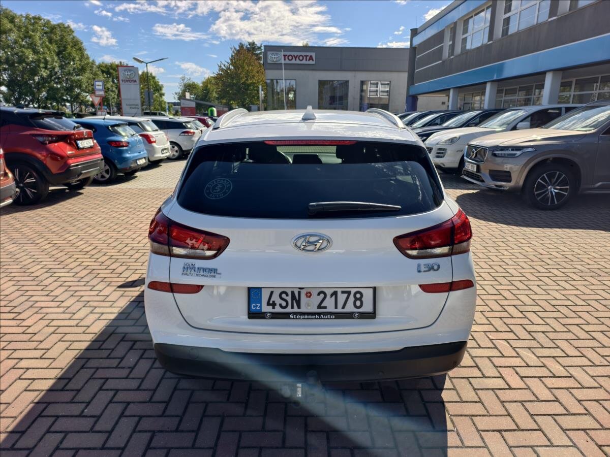Hyundai i30 Kombi 1,4 l 103 kw