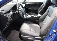 Lexus NX 300h 7