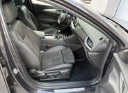 Opel Insignia Hatchback 2,0 l 128 kw