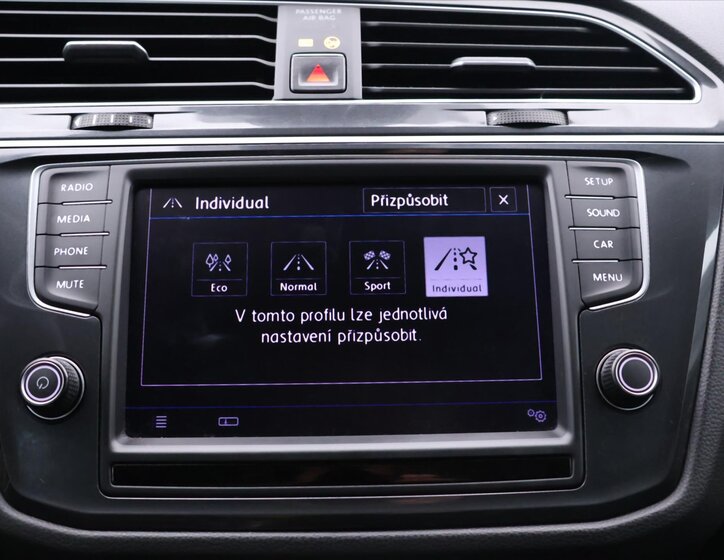 Volkswagen Tiguan 20