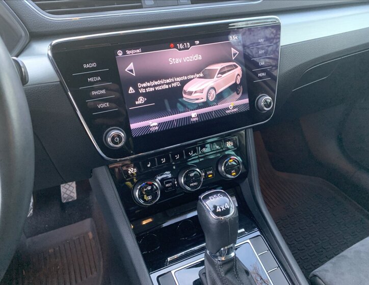 Škoda Superb Kombi 2,0 l 140 kw