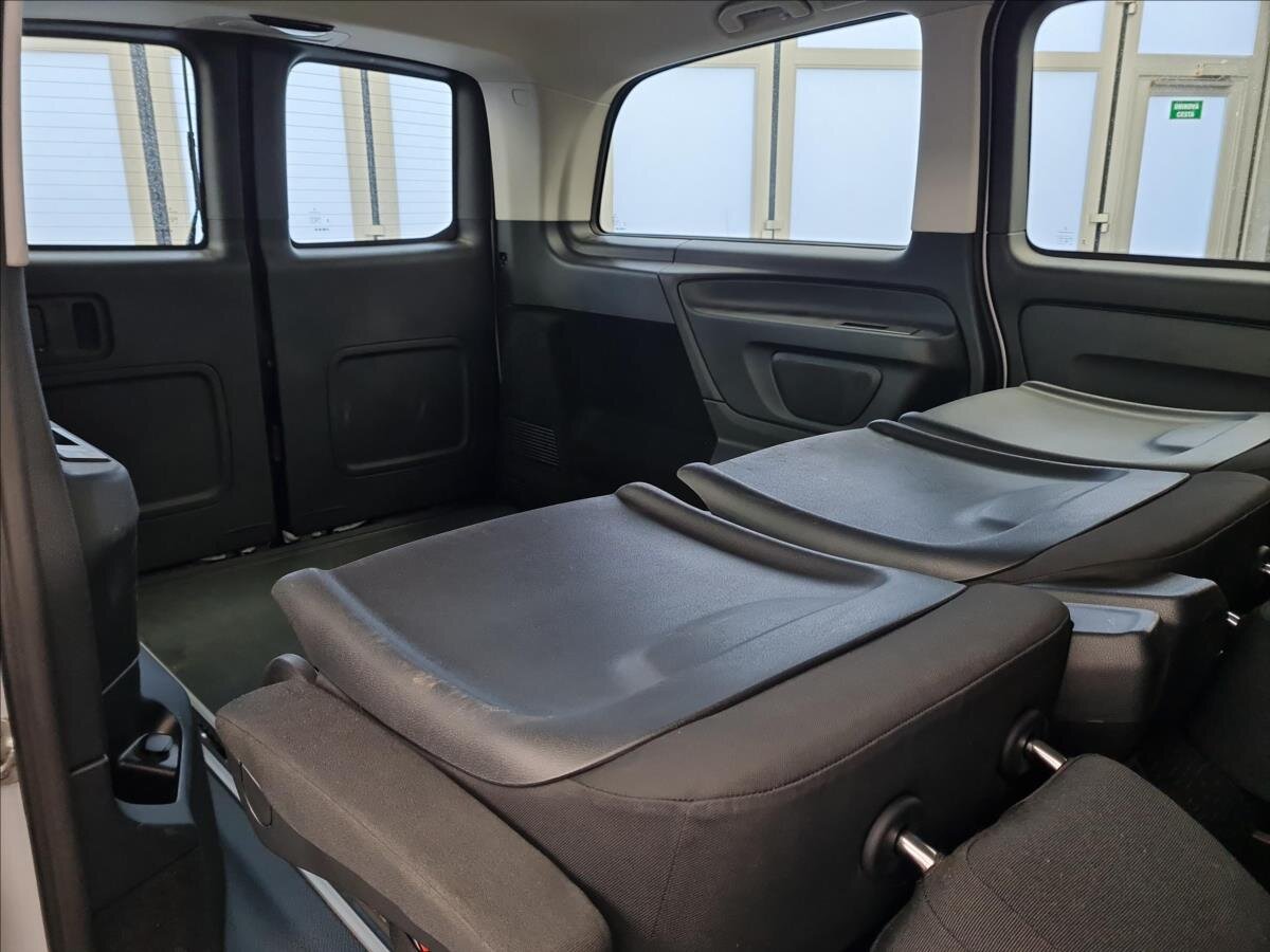 Mercedes-Benz Vito MPV 2,0 l 100 kw