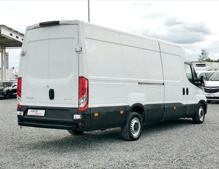 Iveco Daily Ostatní 2,3 l 114 kw