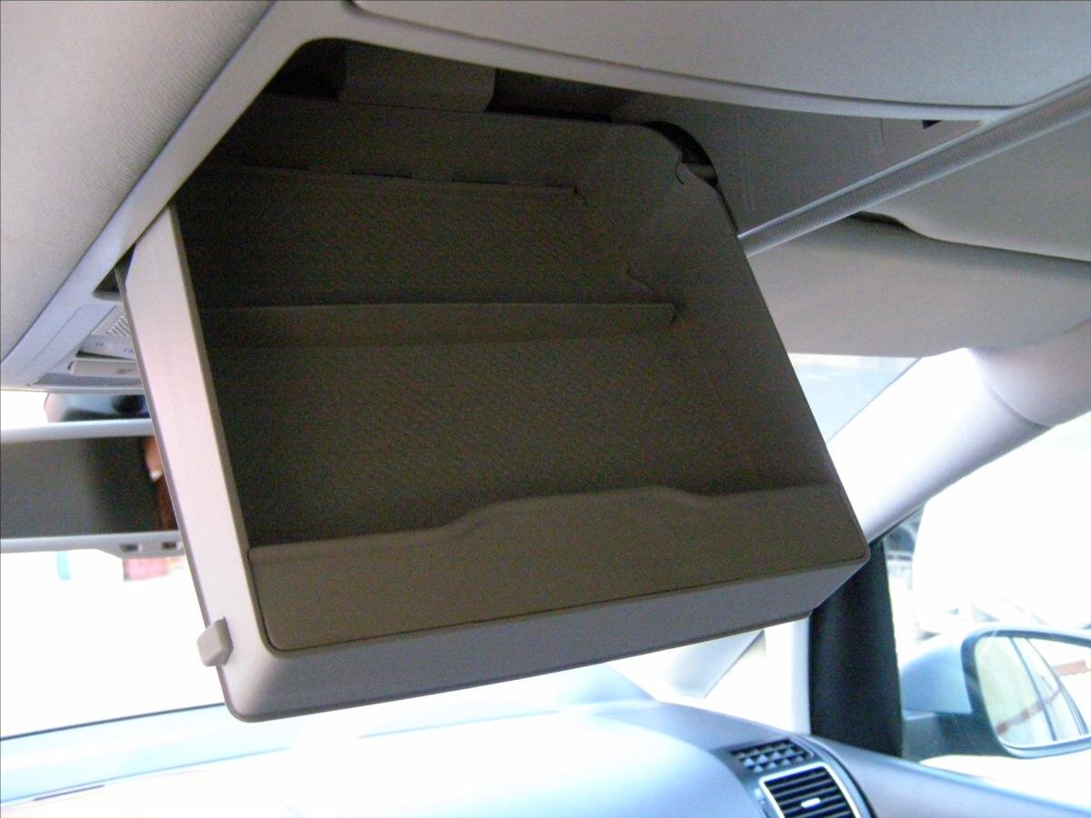 Volkswagen Touran MPV 1,2 l 77 kw