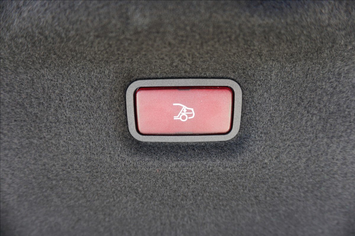 Mercedes-Benz SL Kabriolet 4,0 l 350 kw