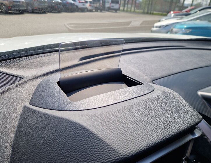 Mitsubishi Ostatní SUV / Terénní 2,4 l 138 kw