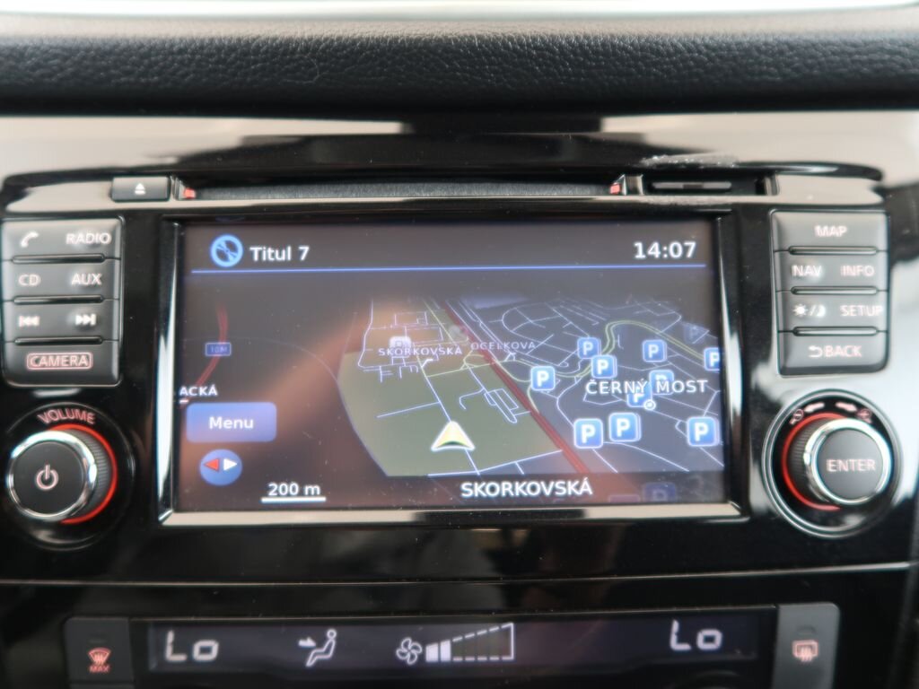 Nissan Qashqai SUV / Terénní 1,5 l 81 kw