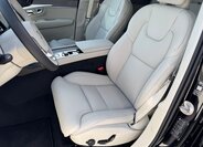 Volvo XC90 SUV / Terénní 2,0 l 335 kw