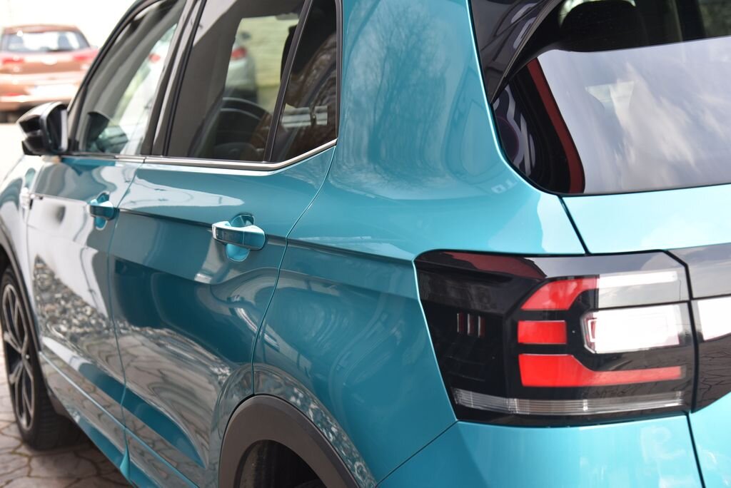 Volkswagen T-Cross SUV / Terénní 1,5 l 110 kw