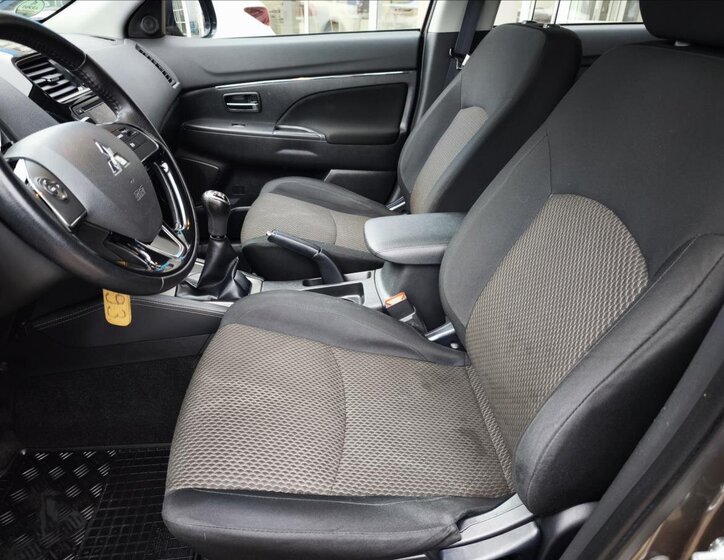 Mitsubishi ASX SUV 1,6 l 86 kw