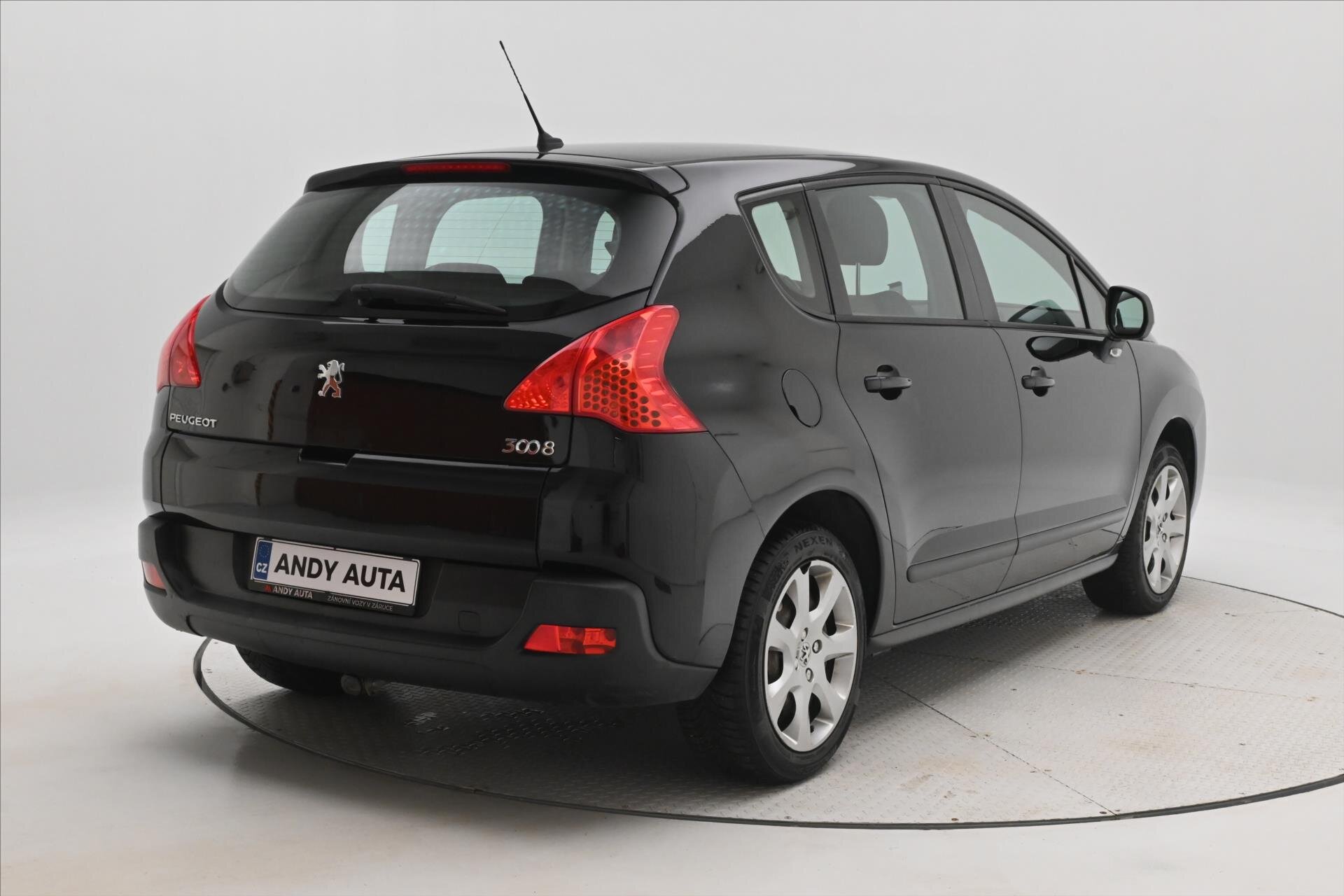 Peugeot 3008 MPV 1,6 l 82 kw