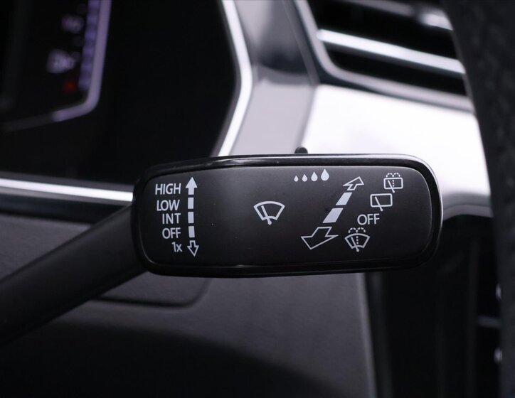 Volkswagen Passat Kombi 2,0 l 110 kw