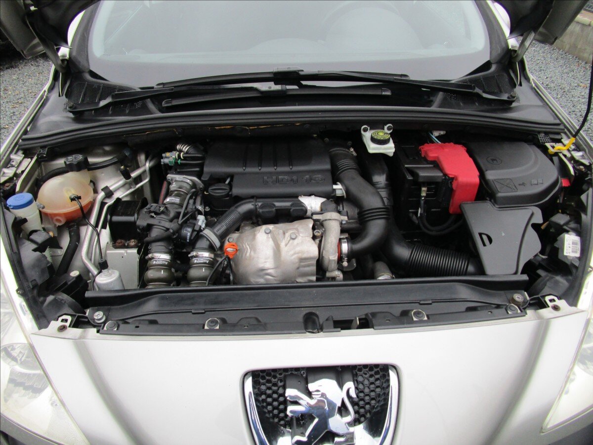 Peugeot 308 Hatchback 1,6 l 66 kw