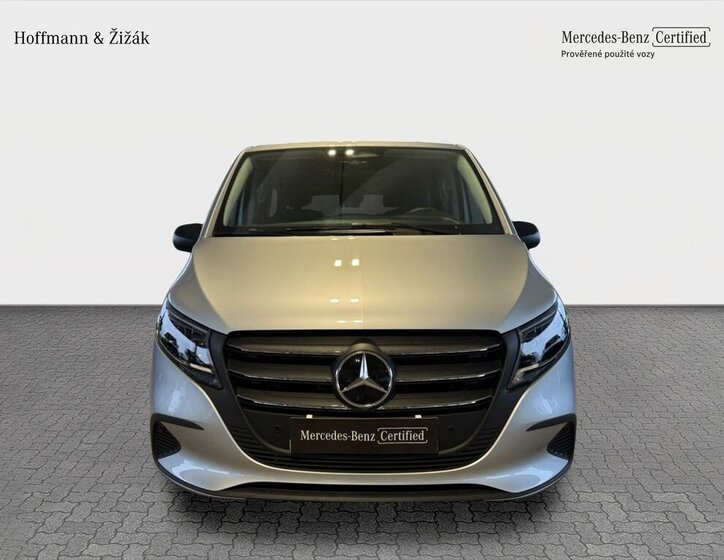 Mercedes-Benz Vito 2
