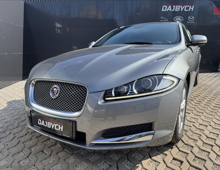 Jaguar XF Kombi 2,2 l 120 kw