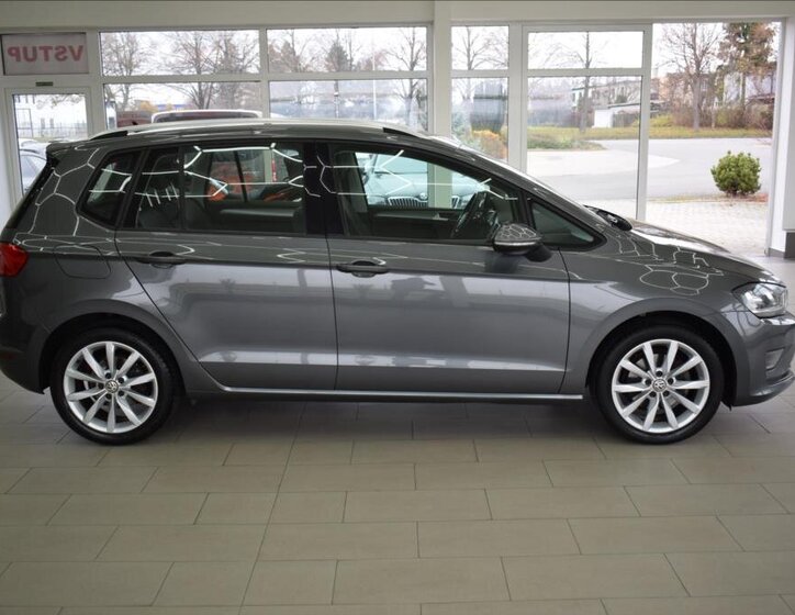 Volkswagen Golf Sportsvan Hatchback 1,4 l 92 kw