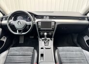 Volkswagen Passat 25