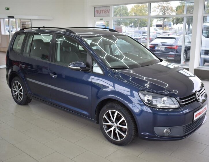 Volkswagen Touran Kombi 1,6 l 77 kw