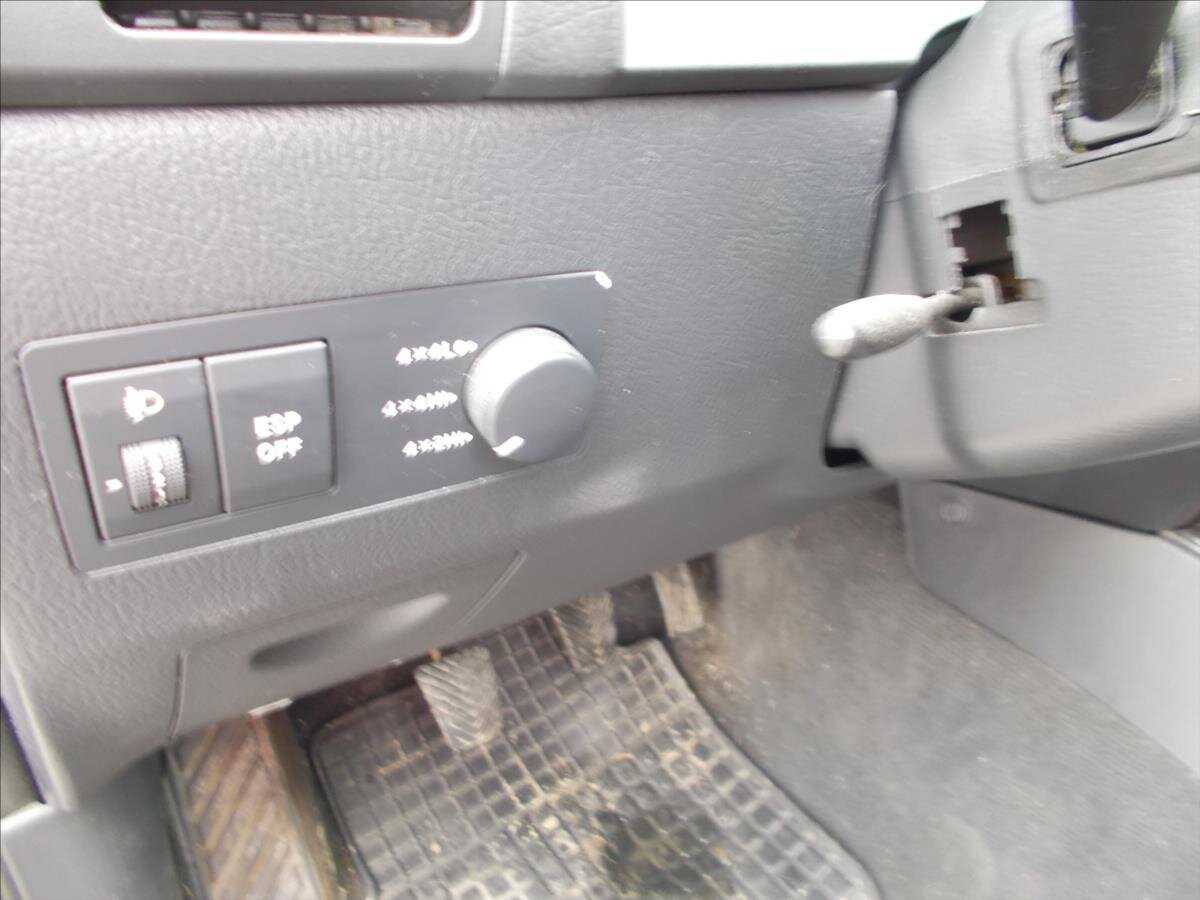 KIA Sorento SUV / Terénní 2,5 l 125 kw