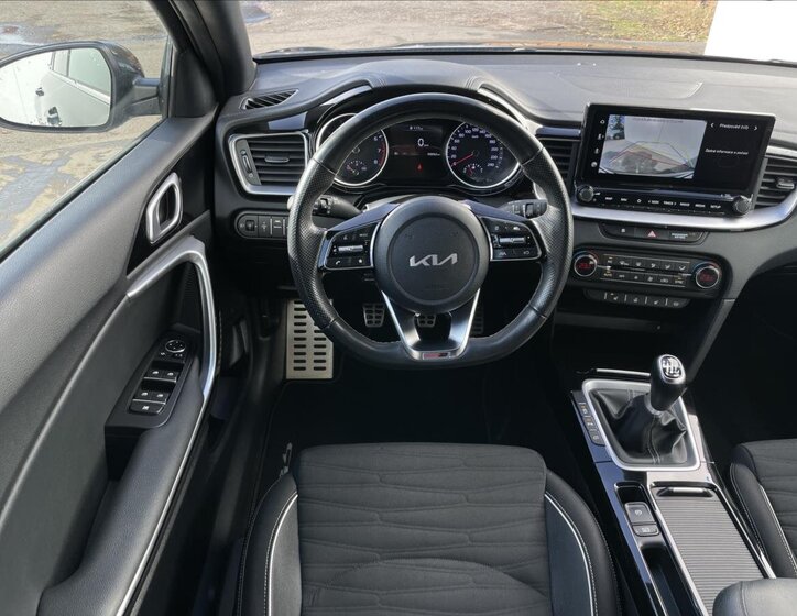 KIA ProCeed Hatchback 1,5 l 118 kw