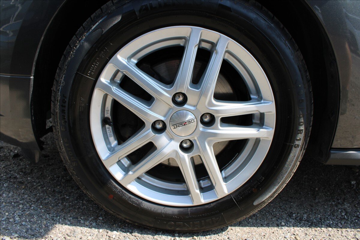 Ford Tourneo Courier MPV 1,5 l 73 kw