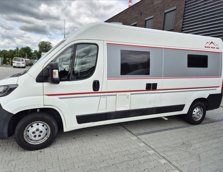 Peugeot Ostatní Ostatní 2,0 l 120 kw