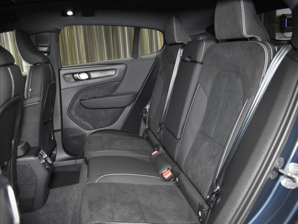 Volvo EC40 SUV 0,0 185 kw