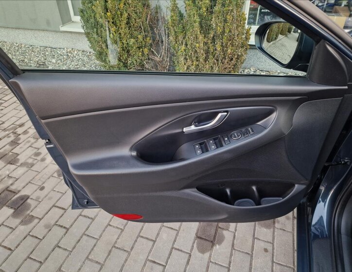 Hyundai i30 Kombi 1,6 l 85 kw