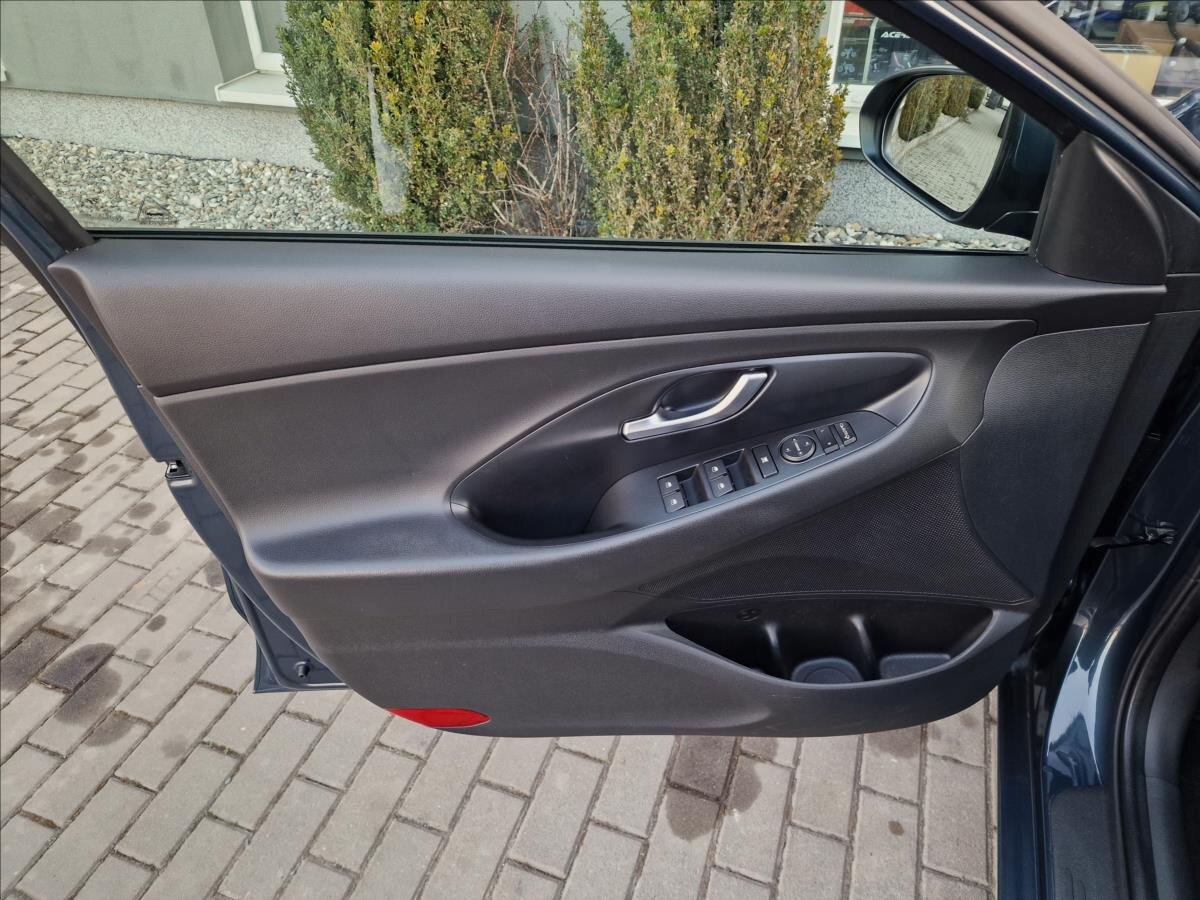 Hyundai i30 Kombi 1,6 l 85 kw