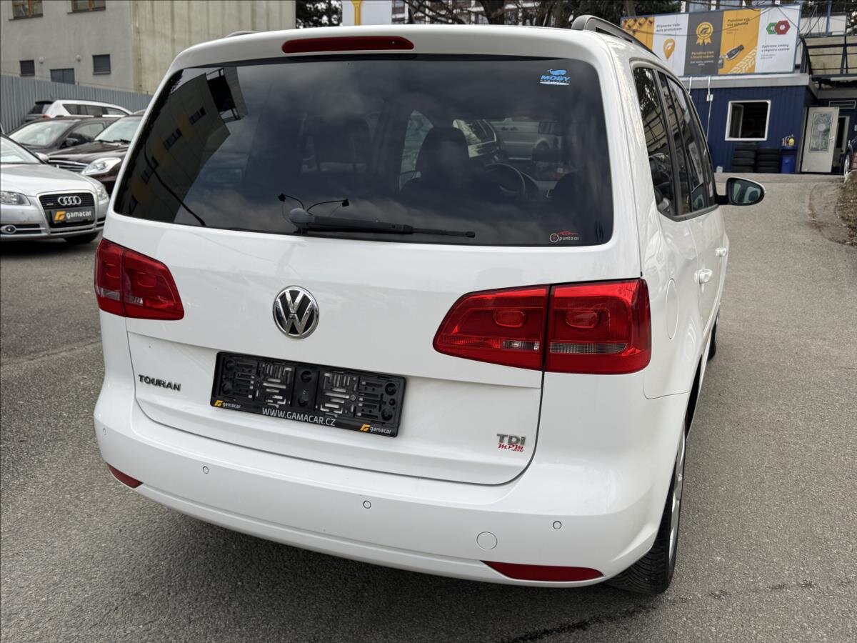 Volkswagen Touran MPV 1,6 l 77 kw