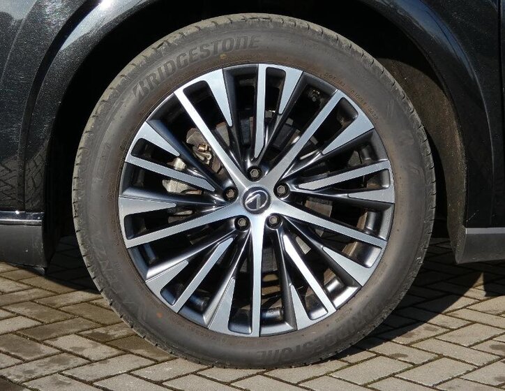 Lexus RX 350h SUV / Terénní 2,5 l 140 kw