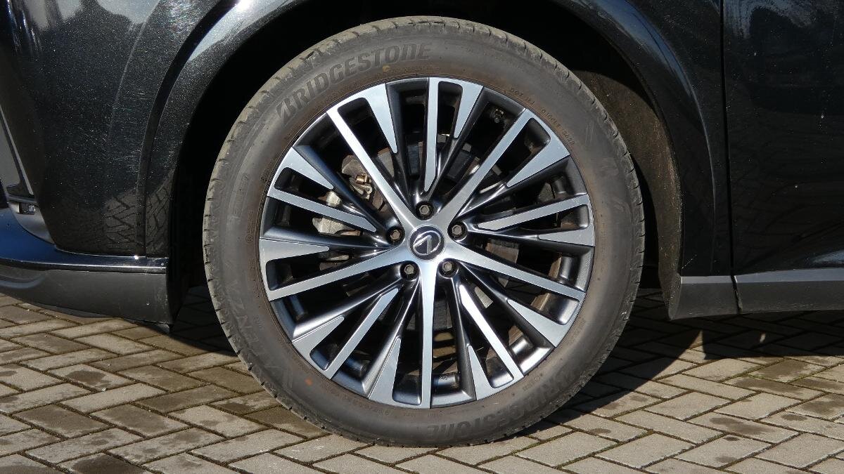 Lexus RX 350h SUV / Terénní 2,5 l 140 kw