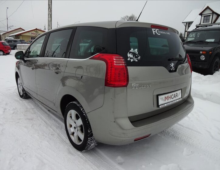 Peugeot 5008 MPV 1,6 l 115 kw