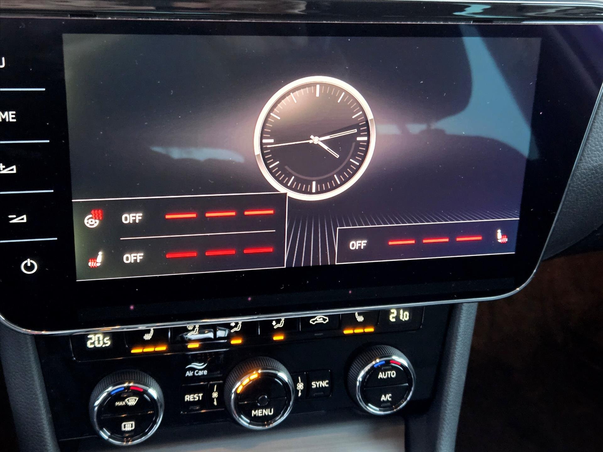 Škoda Superb Kombi 1,5 l 110 kw