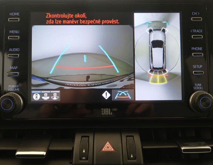 Toyota RAV4 SUV / Terénní 2,5 l 131 kw