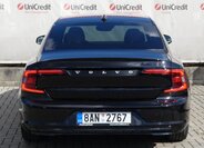 Volvo S90 Sedan / Limuzína 2,0 l 173 kw