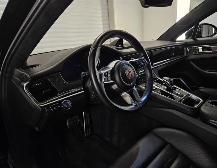 Porsche Panamera Kombi 4,0 l 404 kw