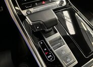 Audi Q8 17