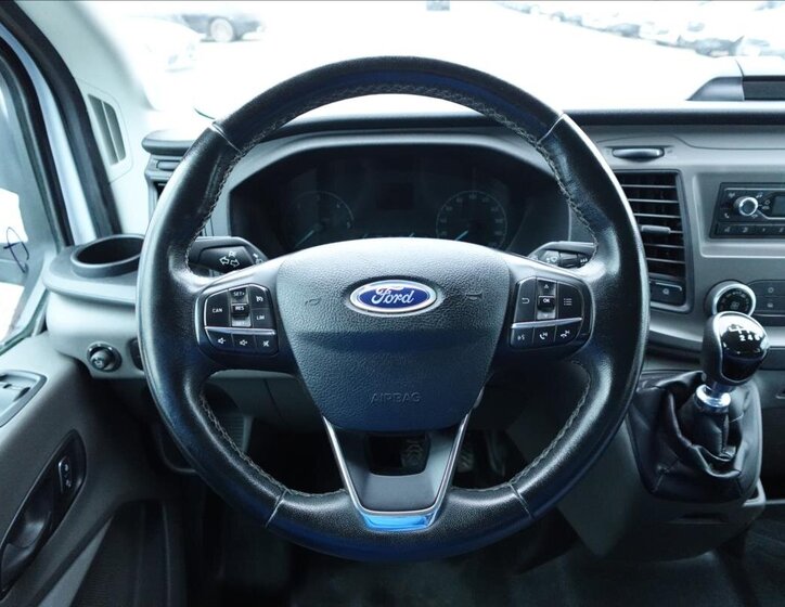 Ford Transit Valník 2,0 l 96 kw