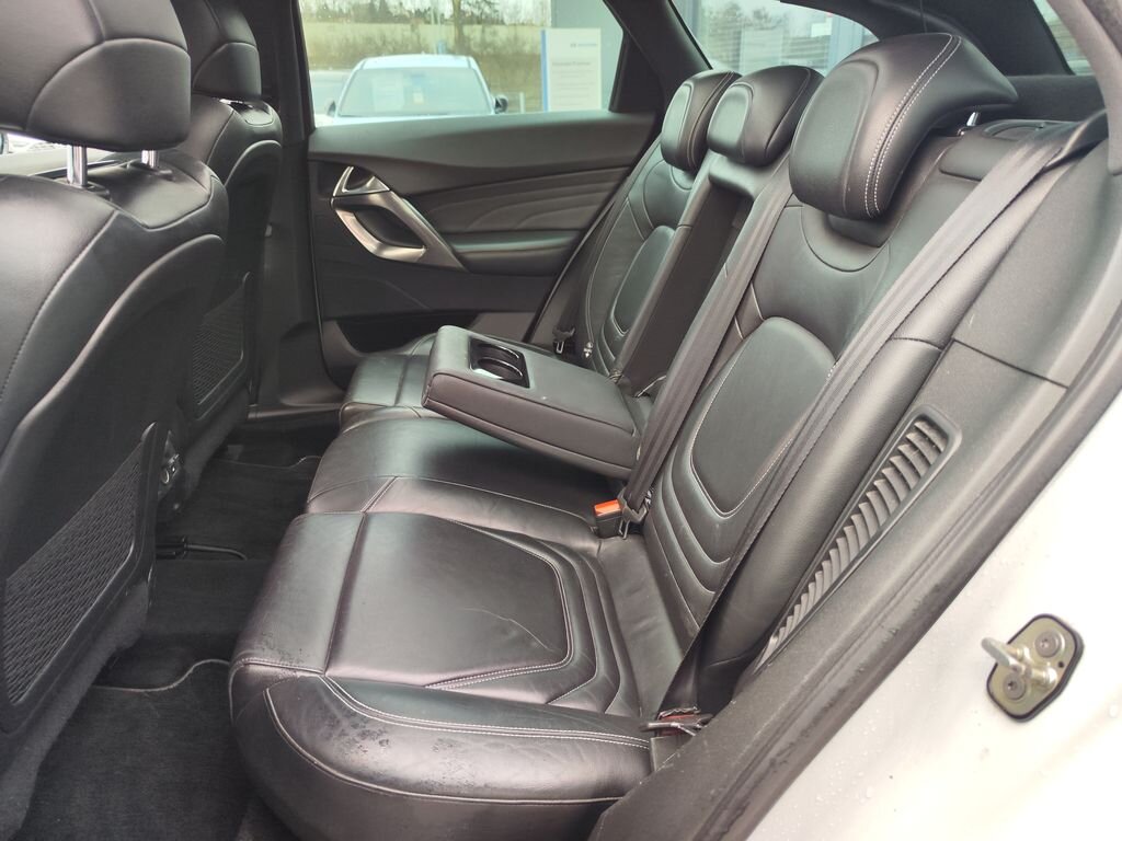 Citroën DS5 Hatchback 2,0 l 120 kw