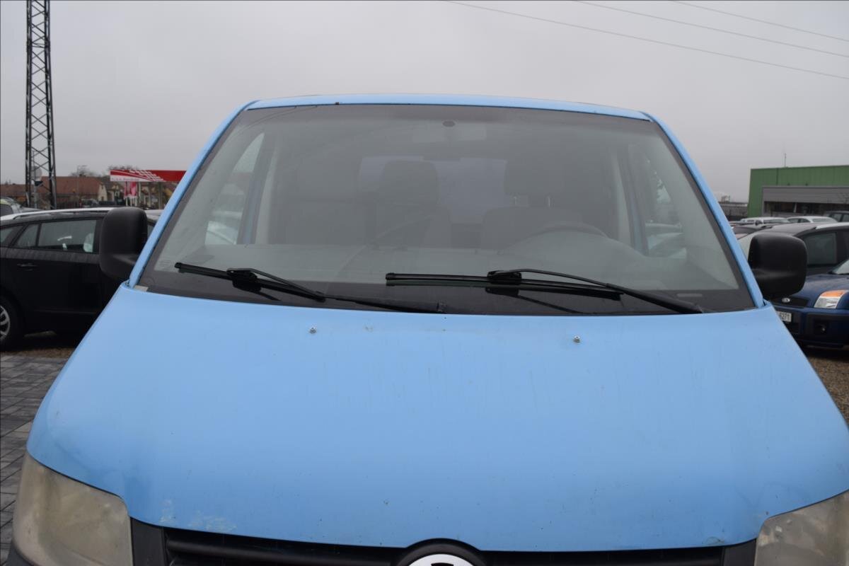 Volkswagen Transporter Kombi 2,5 l 96 kw