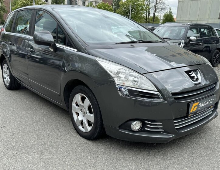 Peugeot 5008 Kombi 2,0 l 110 kw