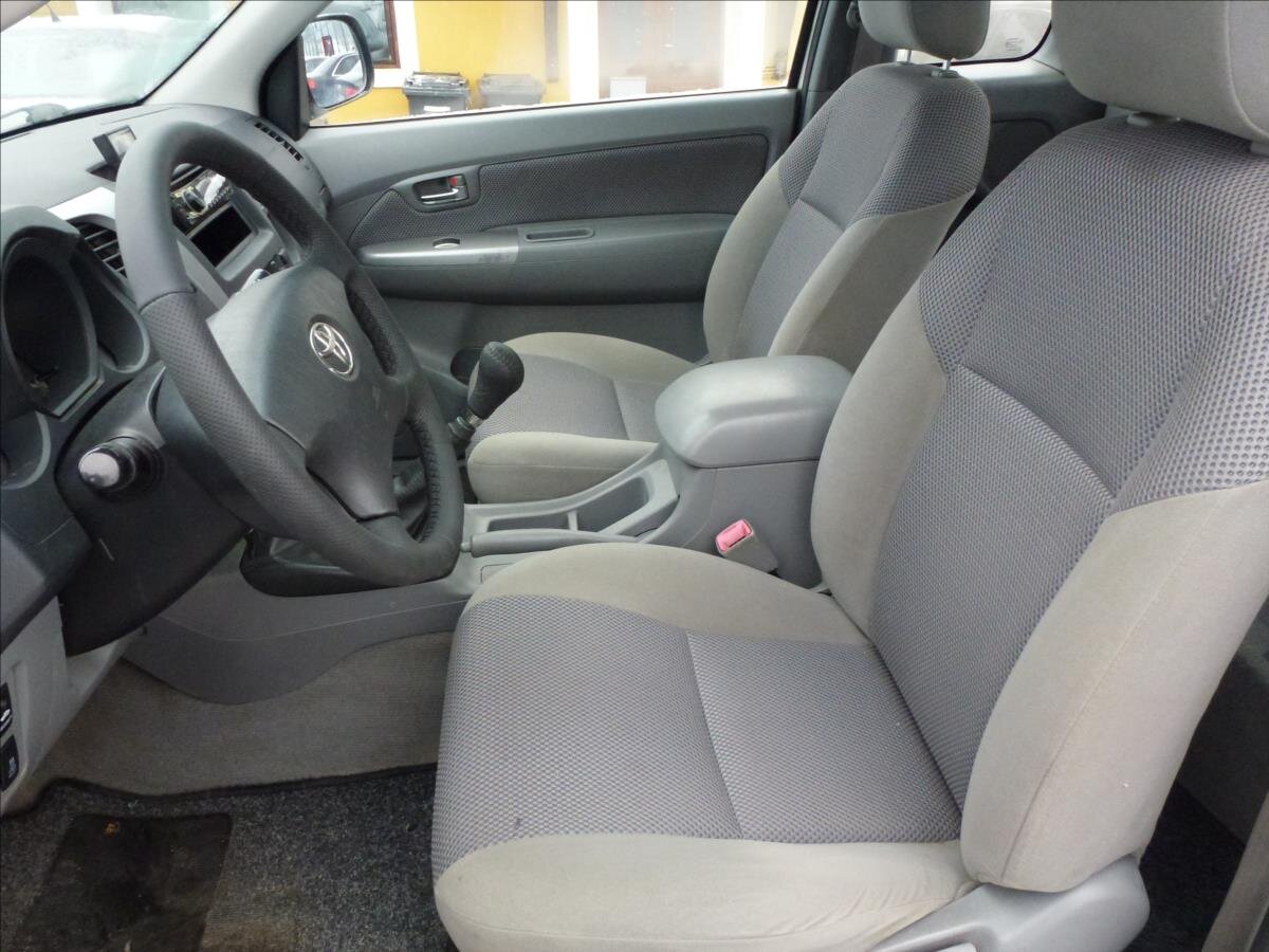 Toyota Hilux Pick-up 2,5 l 88 kw