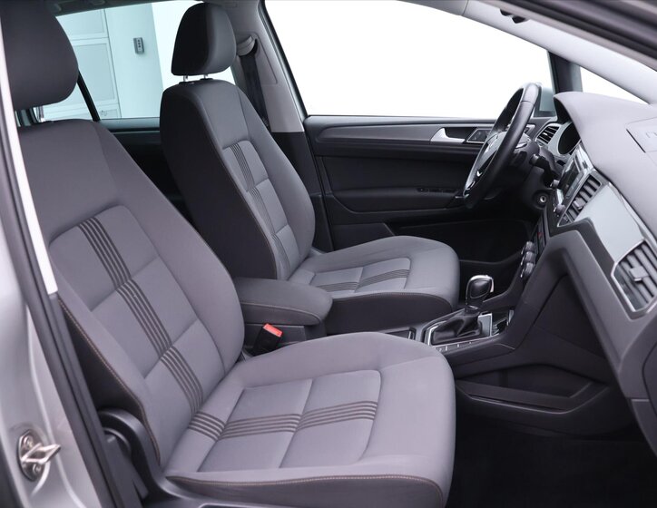 Volkswagen Golf Sportsvan MPV 1,4 l 92 kw