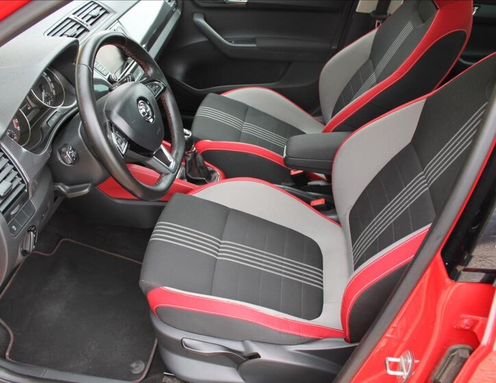 Škoda Fabia Hatchback 1,4 l 66 kw